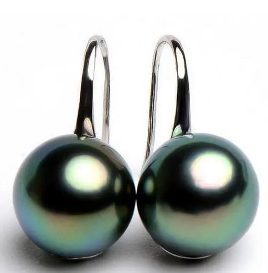 Natural Freshwater Tahiti Pearl Earrings